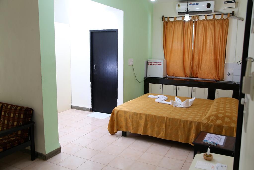 Alor Holiday Resort Calangute Eksteriør billede